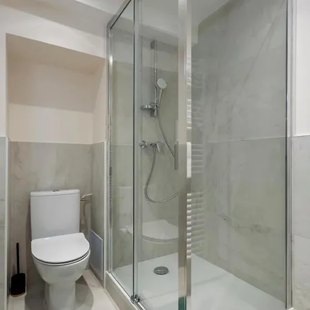 شقة Charming Duplex Nest Newly Renovated ليون